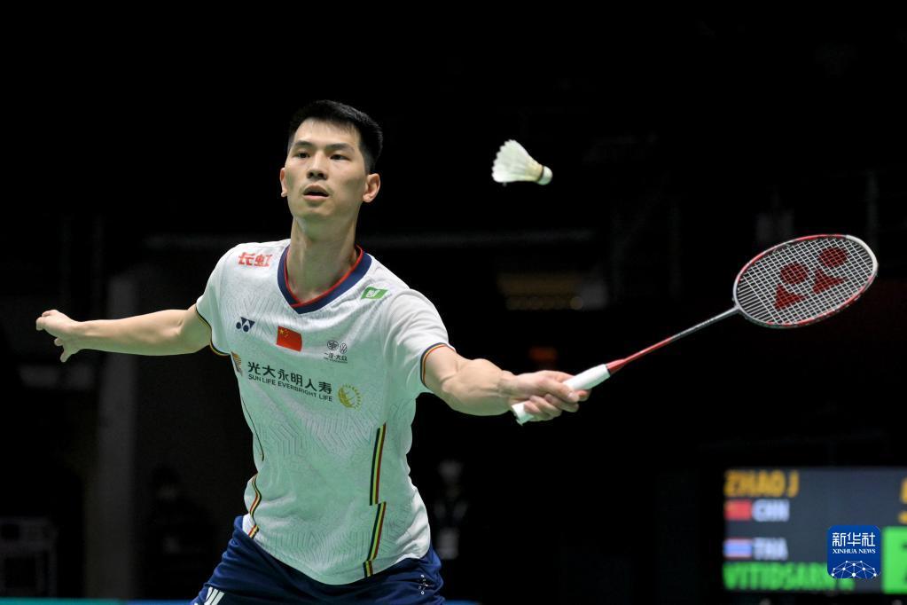 更多批评与 更多批评与