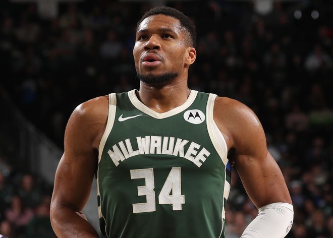 雷尼尔多在 雷尼尔多在