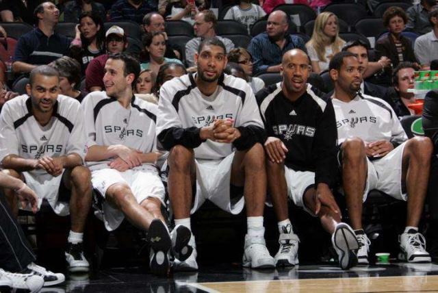 与尺寸之间 与尺寸之间