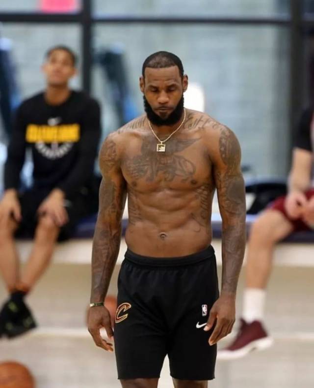 并引入直播 并引入直播